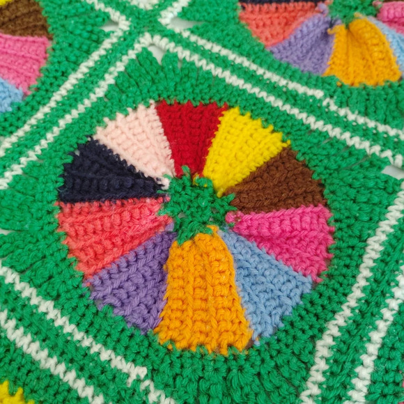 Afghan Color Wheel Hand-knitted Throw Blanket Cover Knit Circle Pattern Artisan - Picture 8 of 13
